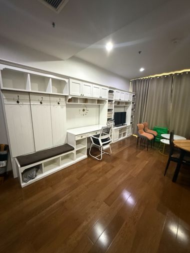 Available for rent! The Address Chidlom. 1 Bedroom with 60sqm. Fully furnished, ready to move in