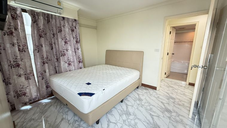 ให้เช่า พร้อมเข้าพัก วิวเเม่น้ำเจ้าพระยา คอนโด ลุมพินี เพลส นราธิวาส – เจ้าพระยา  ชั้น 27 ตึก A ขนาด 68 ตร.ม. 2 ห้องนอน 2 ห้องน้ำ ราคา 18,000 บาท