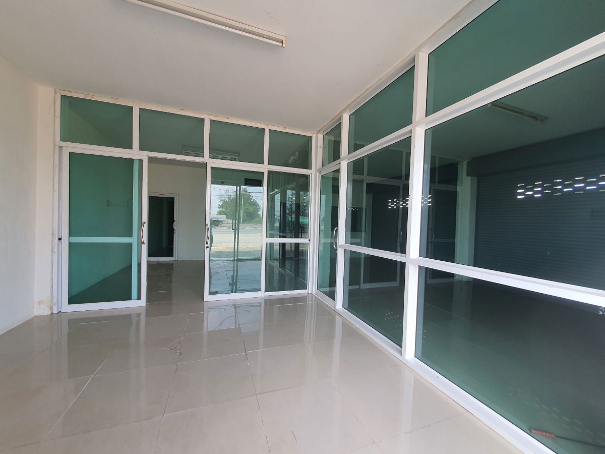 รูป ขายถูก! อาคารพาณิชย์ 3 ชั้น 2 คูหา 49 ตร.ว.เฉลิมพระเกียรติ สระบุรี - รูปที่ 3/13