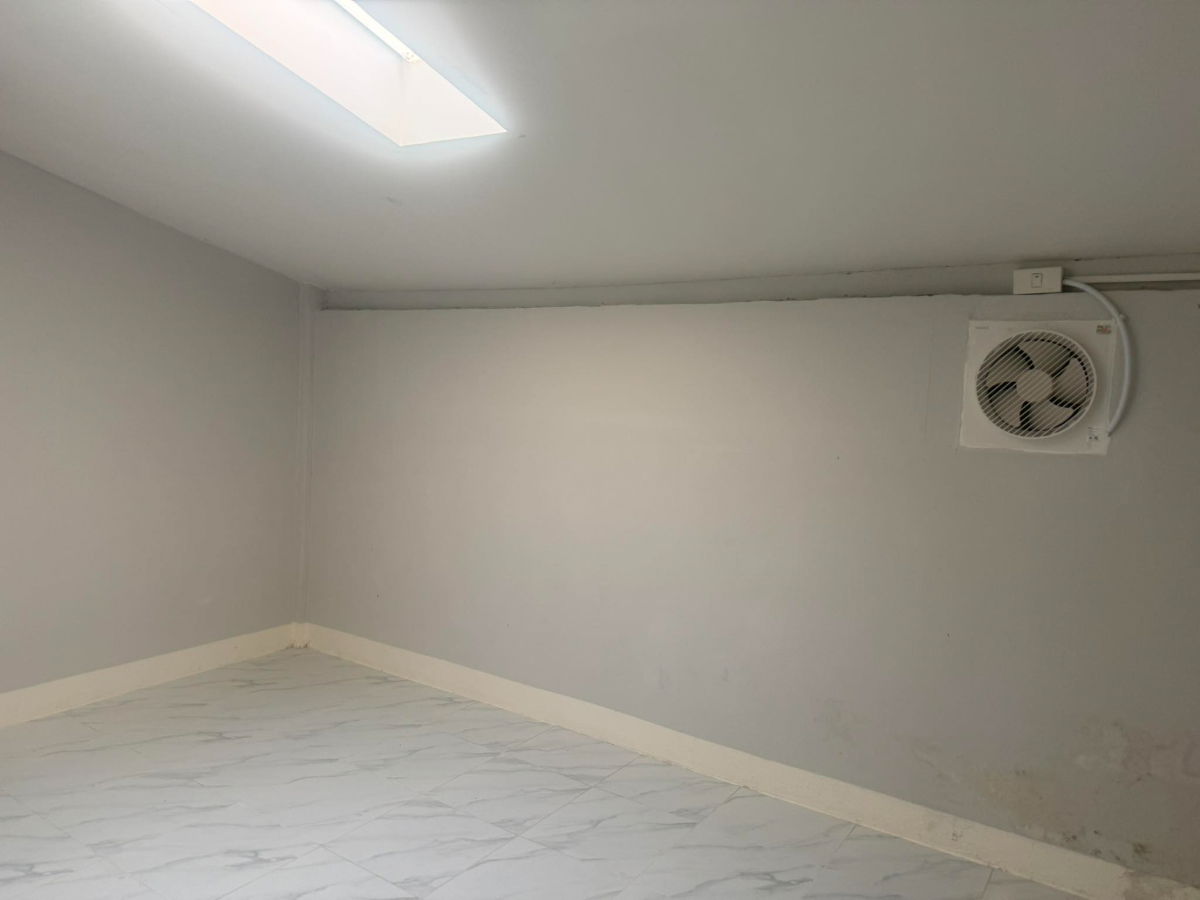 รูป ด่วน ขายบ้านทำเลทอง สวย ใกล้ตลาด เพียง 500 เมตรถึงถนนใหญ่ - รูปที่ 4/11