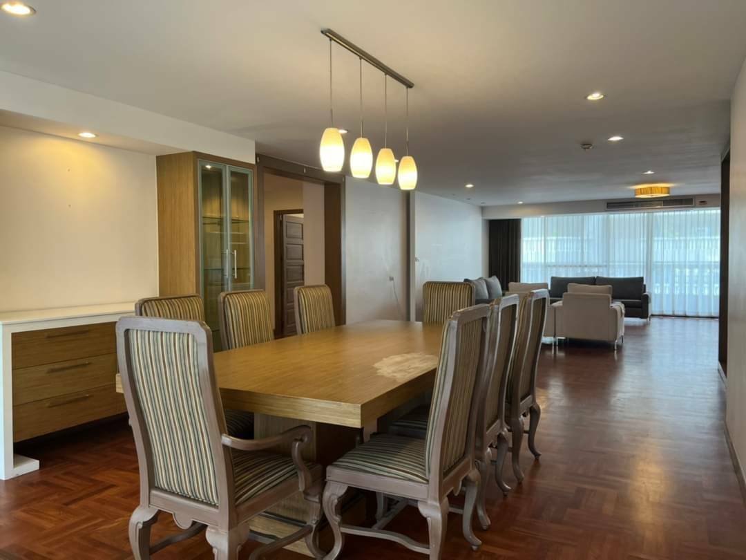รูป LTHC7441 – ASA Garden FOR RENT 4 beds 3 baths size 330 Sq.M.Near BTS Phrom Phong station ONLY 130k/month - รูปที่ 3/7