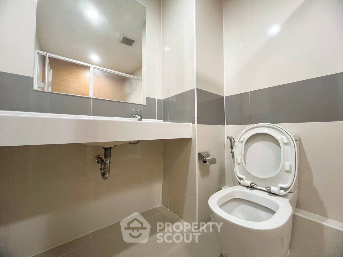 รูป คอนโด 1 ห้องนอน ชั้น 33 ขนาด 33 ตร.ม. ริช พาร์ค แอท เจ้าพระยา ใกล้ MRT สาย 300 ม. (ID 2289516) - รูปที่ 1/7