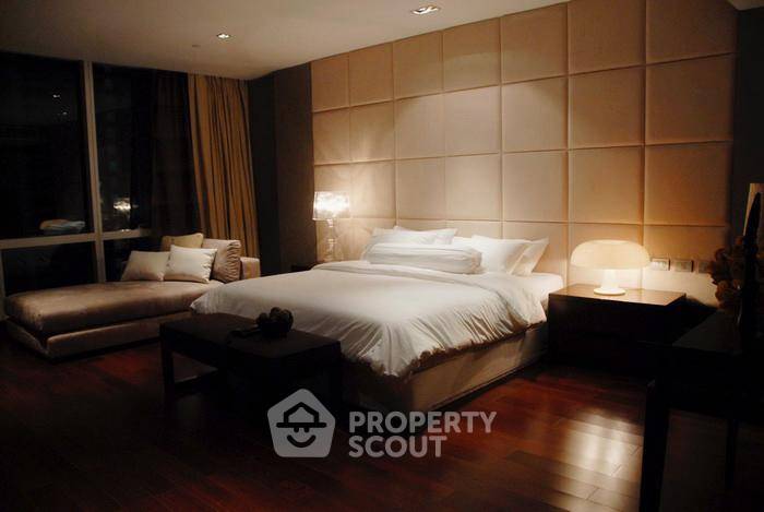 รูป คอนโด 3-ห้องนอน ที่ เลอ รัฟฟิเน่ สุขุมวิท 31 ใกล้ BTS พร้อมพงษ์ (ID 1418635) - รูปที่ 4/35