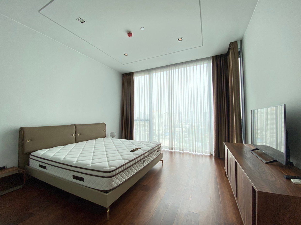 รูป LTHC7510 – MARQUE Sukhumvit FOR RENT 2 beds 3 baths size 126.82 Sq.M. Nearby BTS Phrom Phong station ONLY 150k/month - รูปที่ 4/5