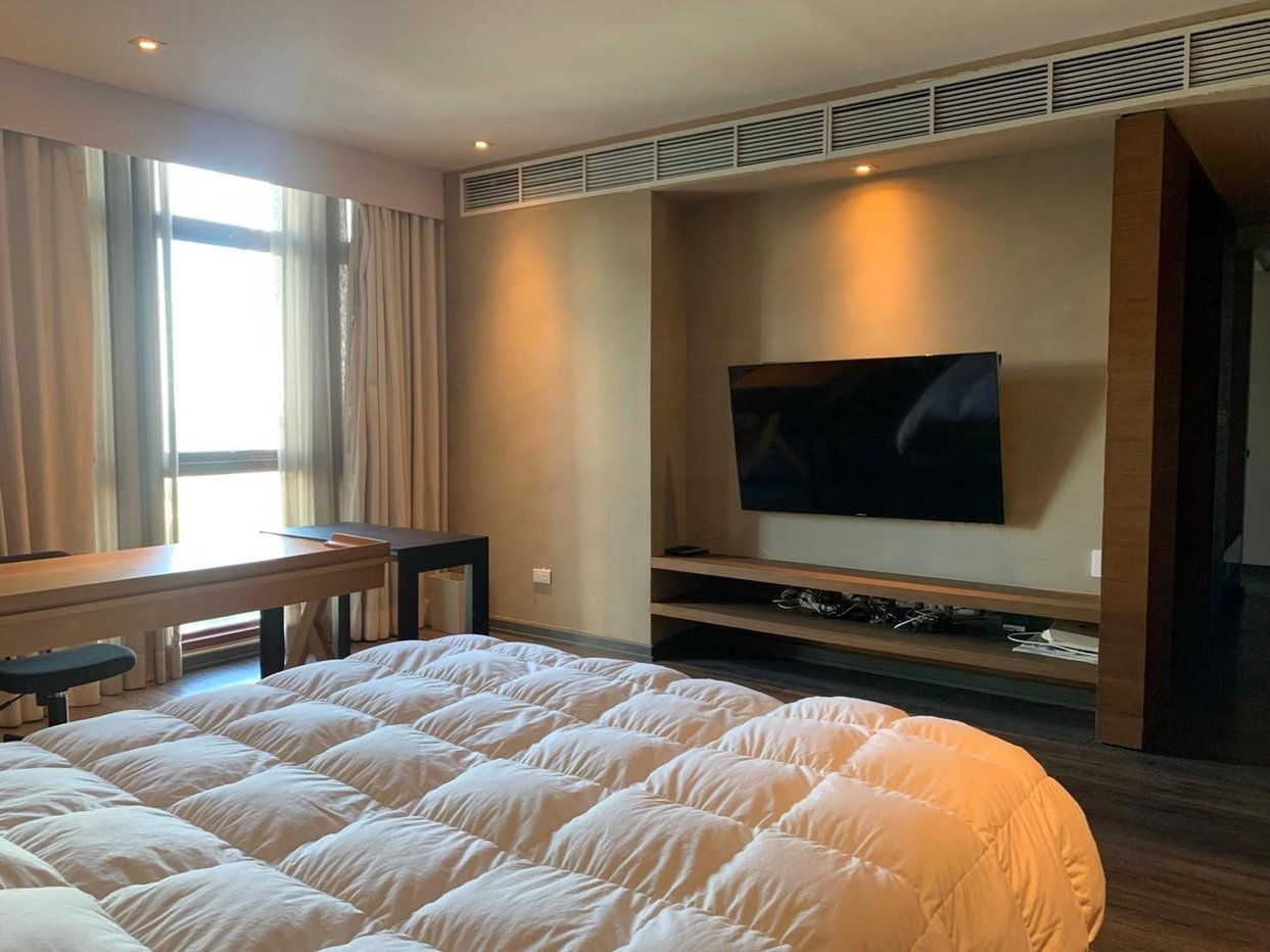 รูป LTH7237 – The Crest Ruamrudee FOR RENT 3 beds 3 baths Size 268 Sq.M. Near BTS Phloen Chit stations ONLY 150k/month - รูปที่ 4/7