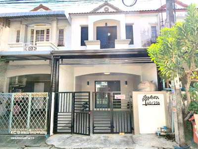 ทาวน์โฮม เขตคลองสามวา : บ้านสวยทำเลดี ถนนไทยรามัญ ต้นๆถนน  (ขายถูกมาก) หมู่บ้านเคซีรามอินทรา 8  ซอย 15 ถ.ไทยรามัญ คลองสามวา