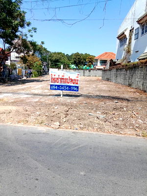 เช่าที่ดิน กระทรวงสาธารณสุข : 🔥 ให้เช่าที่ดินแปลงสวย 255.4 ตร.ว. ประชานุกูล ซอย 3 ทำเลดี ใกล้ทางด่วน! 🔥