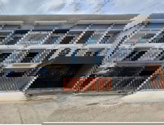 รูป BP00881 ขายทาวน์เฮาส์ หมู่บ้าน อิงทาวน์ ติวานนท์-แจ้งวัฒนะ ถนน ติวานนท์ ตำบล บ้านใหม่ อำเภอ เมืองปทุมธานี จังหวัด ปทุมธานี - รูปที่ 7/8