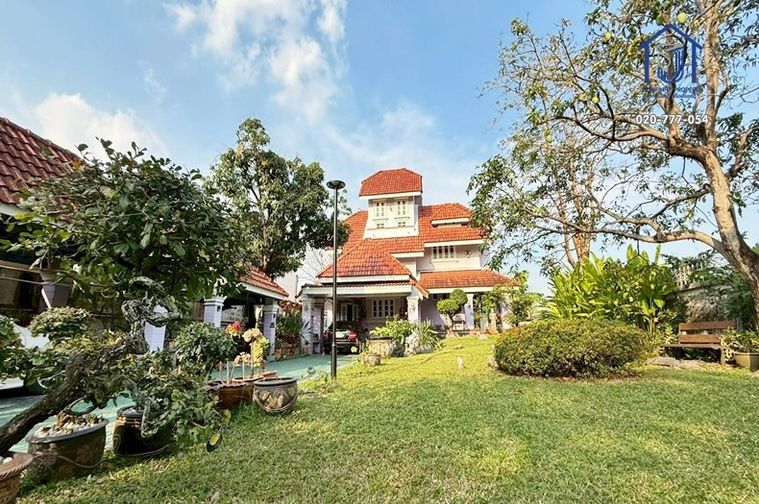 ขายบ้านเดี่ยว 5 ห้องนอน 250 ตร.ม. 125 ตร.ว. เขตคันนายาว