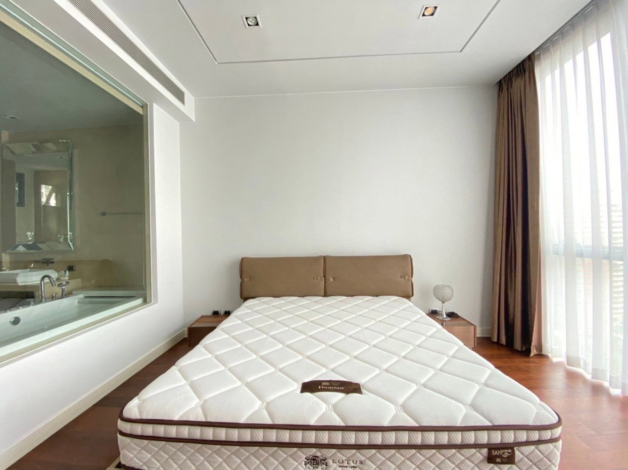 รูป LTHC7510 – MARQUE Sukhumvit FOR RENT 2 beds 3 baths size 126.82 Sq.M. Nearby BTS Phrom Phong station ONLY 150k/month - รูปที่ 3/5