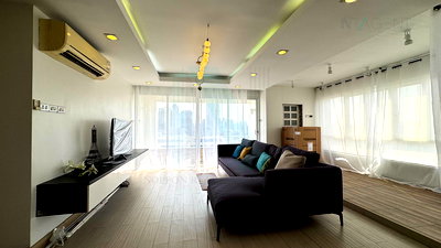 คอนโดให้เช่า : 🎊 ให้เช่าคอนโด ศรีวรา แมนชั่น 1 อาคาร 1 ชั้น 21 3 ห้องนอน ขนาด 150 ตรม ใกล้ บิ๊กซี รัชดาภิเษก