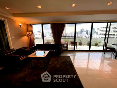 คอนโดให้เช่า : คอนโด 2-ห้องนอน ที่ ศุภาลัย เพลส สุขุมวิท 39 ใกล้ BTS พร้อมพงษ์ (ID 2664277)