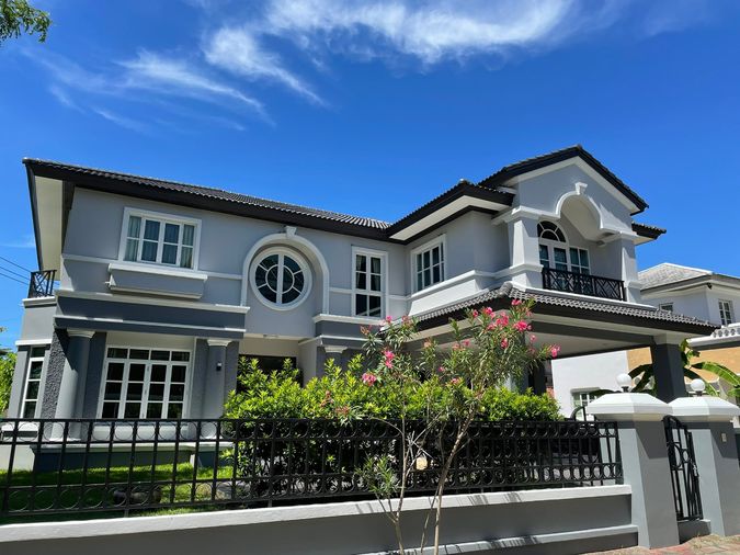 4-bed house for sale, 129.8 sq wah, Ladawan Lake Colonial