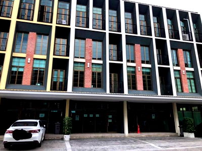 เช่าทาวน์โฮม นิคมบางปู(เหนือ) : HR3241เช่าอาคารพาณิชย์ทำเลทอง ติดถนนใหญ่ – บางปูใหม่ เนื้อที่กว้างขวาง 45.6 ตร.ว. | สภาพดี พร้อมเริ่มธุรกิจได้ทันที