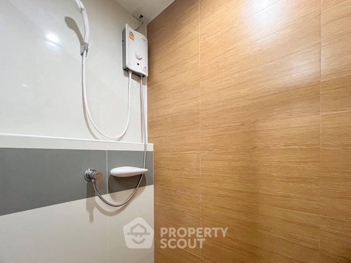 รูป คอนโด 1 ห้องนอน ชั้น 33 ขนาด 33 ตร.ม. ริช พาร์ค แอท เจ้าพระยา ใกล้ MRT สาย 300 ม. (ID 2289516) - รูปที่ 2/7