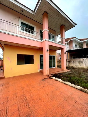 Houses for sale Hat Yai Songkhla : FOR SALE  HOUSE PROPERTY  5170000 BAHT.