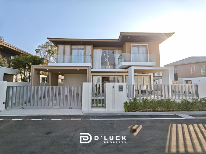 ขายพูลวิลล่า 2 ชั้น ในพัทยา เฟอร์นิเจอร์ครบครัน ใกล้โรงเรียนนานาชาติ