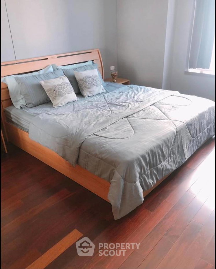 picture 2-BR Condo at Circle Condominium near MRT Phetchaburi (ID 375255) - 9/11