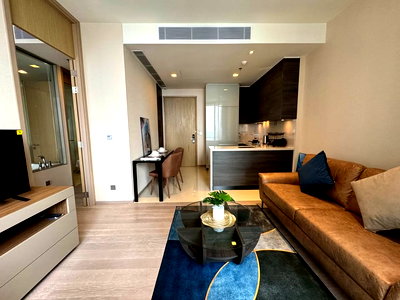 คอนโดให้เช่า : ที่สุดของความหรูหราใจกลางอโศก! ✨ The ESSE Asoke ชั้น 27 วิวสวยพร้อมอยู่ ราคาพิเศษ 42,000 บ./เดือน 🏙️ รีบจองก่อนใคร! 💖 (DSG459)