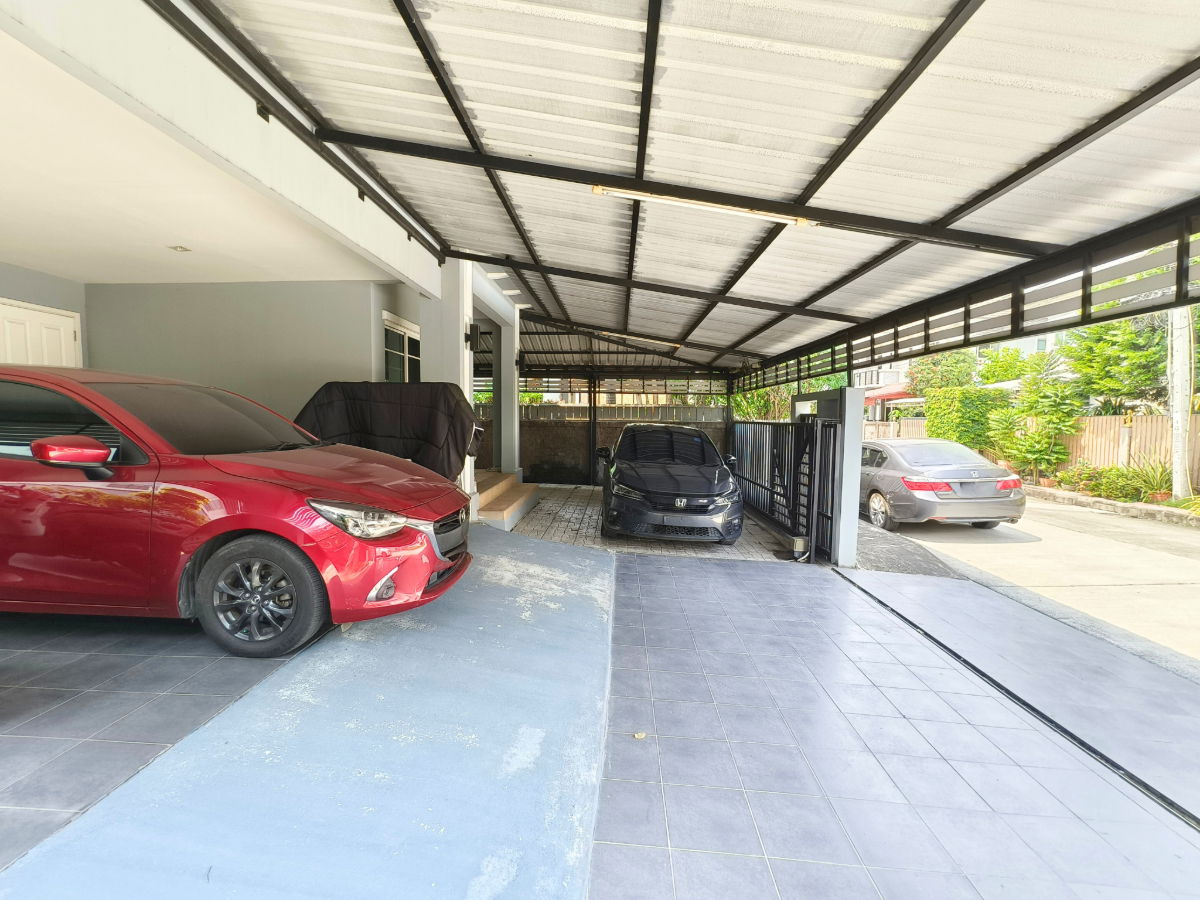 รูป ขาย บ้านเดี่ยว กระเบื้องและหลังคารอบบ้าน The Plant พระราม9-วงแหวน2 ใกล้ถนนกรุงเทพกรีฑาตัดใหม่และ Nirvana porch 3 ห้องนอน 2 ห้องน้ำ 65 ตร.ว. - รูปที่ 3/16