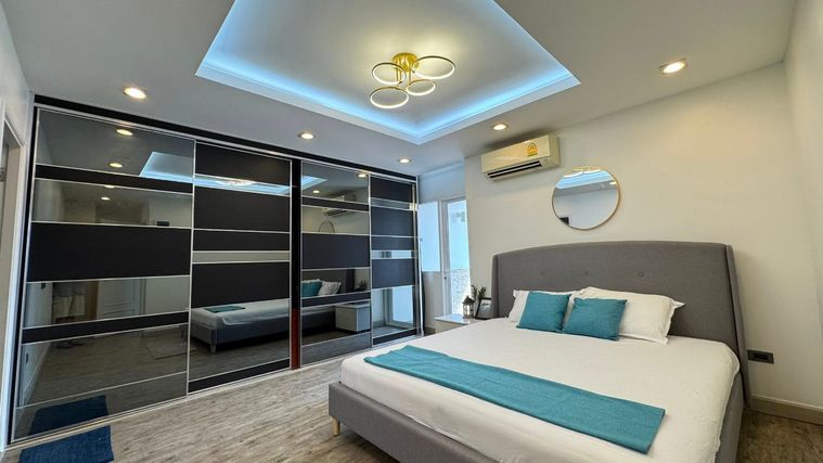 🟢 ER25830 🟢ให้เช่า / For Rent Srivara Mansion | 3 ห้องนอน 2 ห้องน้ำ 1 ห้องนั่งเล่น 1 ห้องครัว 1 ห้องเก็บของ | 💰 65,000 บาท/เดือน