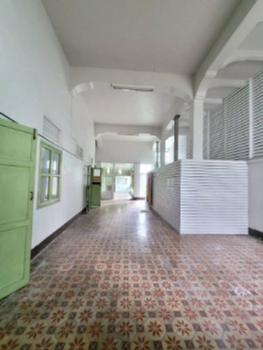 ให้เช่าบ้านเดี่ยว 10 ห้องนอน 478 ตร.ม. 111 ตร.ว. เขตบางรัก