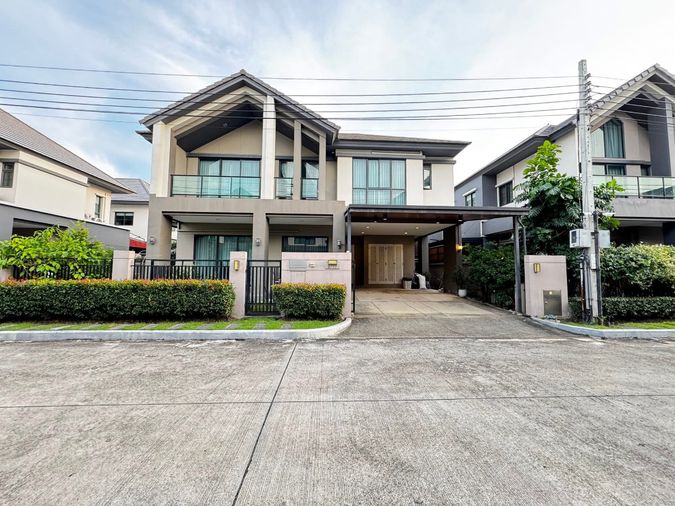 4-bed house for rent, 247 sqm, 57 sq wah, BANGKOK BOULEVARD RAMA 9