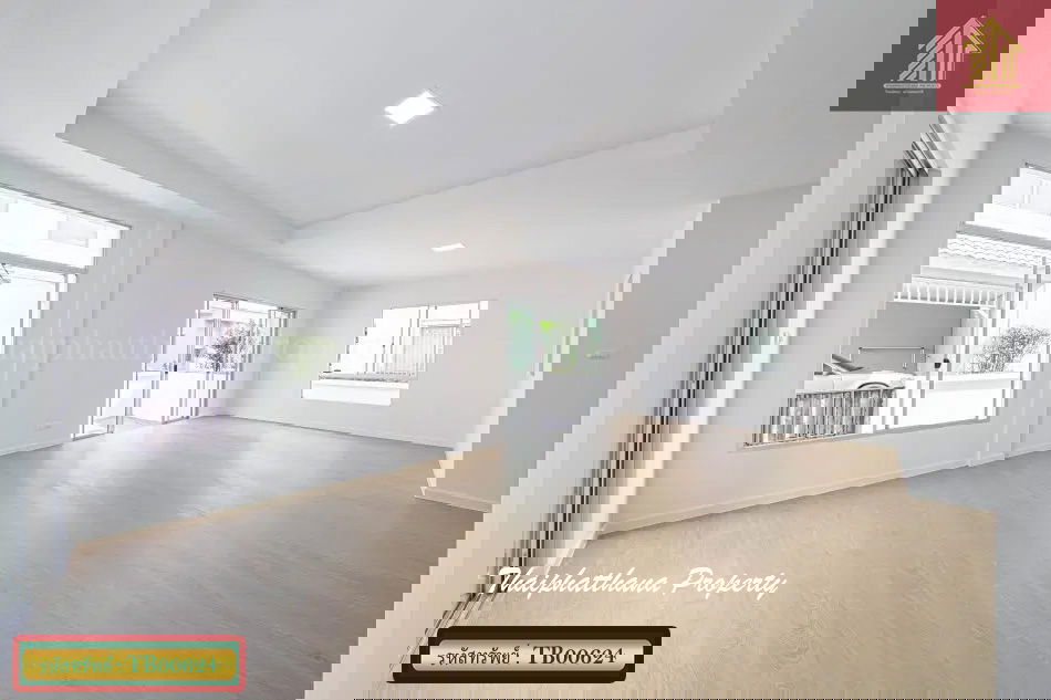 รูป ชลลดา สุวรรณภูมิ บ้านรีโนเวทใหม่ ในโครงการคุณภาพ ใกล้สนามบินสุวรรณภูมิ - รูปที่ 3/18