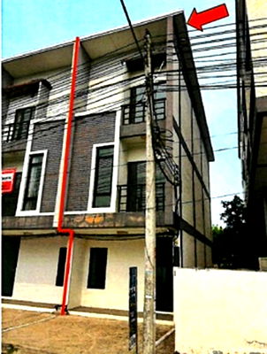 ทาวน์โฮม พรีเมี่ยม เอาท์เล็ท เชียงใหม่ : FZB_129 ขายทาวน์เฮ้าส์ ต. แม่เหียะ อ.เมืองเชียงใหม่ จ.เชียงใหม่