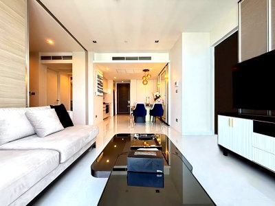 Condos for rent : 🎉 The ESSE Asoke: High Floor, Stunning City Views! 🏙️ Luxury Living in Asoke. Ready to move-in! ✨ (DSG464)