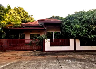 Houses for sale Nakhon Ratchasima : FOR SALE  HOUSE PROPERTY  1360000 BAHT.