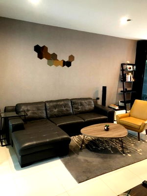 Houses for rent Bangkok : Town Home For Rent The Landmark Ekamai-Ramindra Bangkok