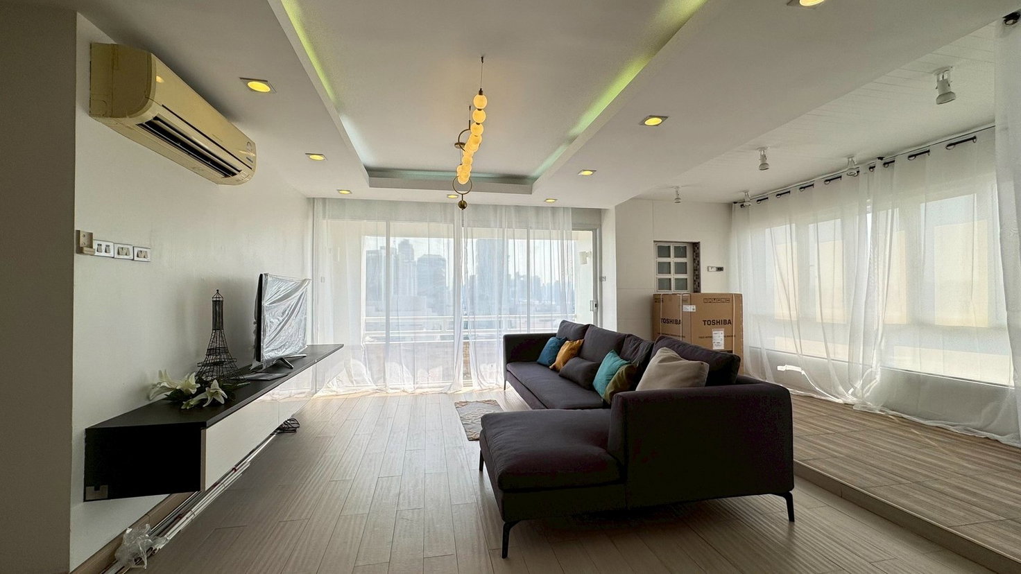 รูป LTH14440 – Condo for Rent | Srivara Mansion 1 | 150 sqm | 3 Beds 2 Baths | Near MRT Thailand Cultural Centre | 65K/Month | คอนโดให้เช่า ศรีวรา แมนชั่น 1 - รูปที่ 1/14