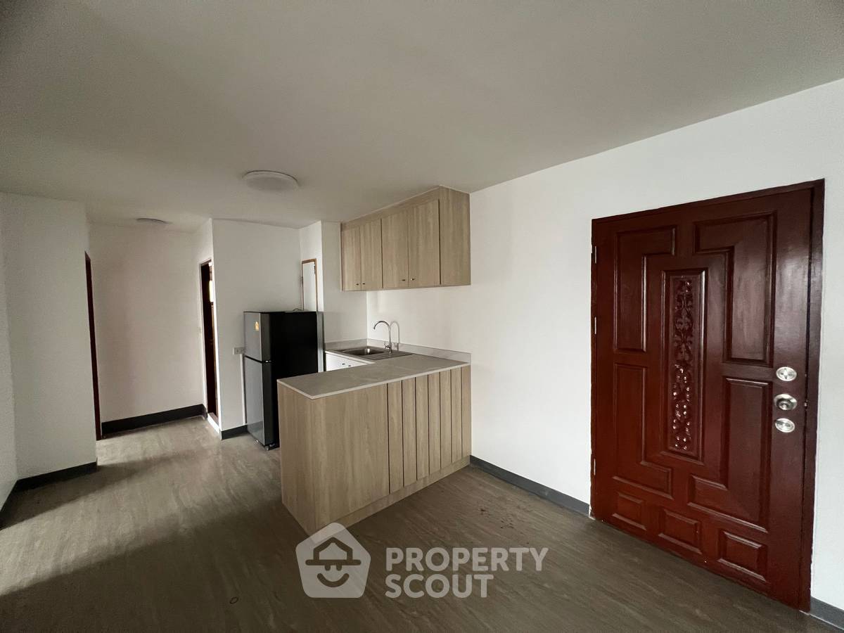 รูป คอนโด 3-ห้องนอน ที่ พรีเมียร์ เพลส ใน สวนหลวง (ID 1440545) - รูปที่ 10/22