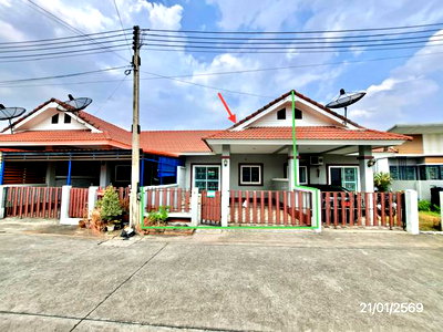 ทาวน์เฮ้าส์ 24 ตร.วา ศรีราชา ชลบุรี 1.5M