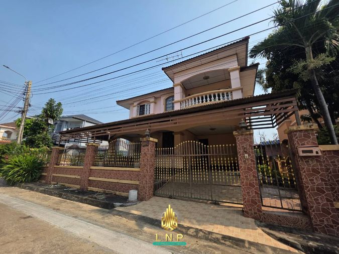 3-bed house for sale, 225 sqm, 77.2 sq wah, Wararom Phetkasem 81