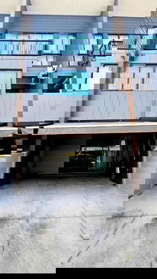 ทาวน์โฮม ม.นานาชาติแสตมฟอร์ด : 🏡 ขายบ้านเดี่ยว Baan Klang Muang Sukhumvit-Onnut ทำเลสุขุมวิท–อ่อนนุช ใกล้ Seacon / สวนหลวง ร.9 💰 เพียง 4,990,000 บาท