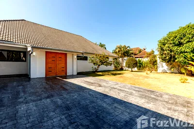 บ้านเดี่ยว เมืองภูเก็ต ภูเก็ต : ขาย วิลล่า 4 ห้องนอน ใน ราไวย์, ภูเก็ต 5926563