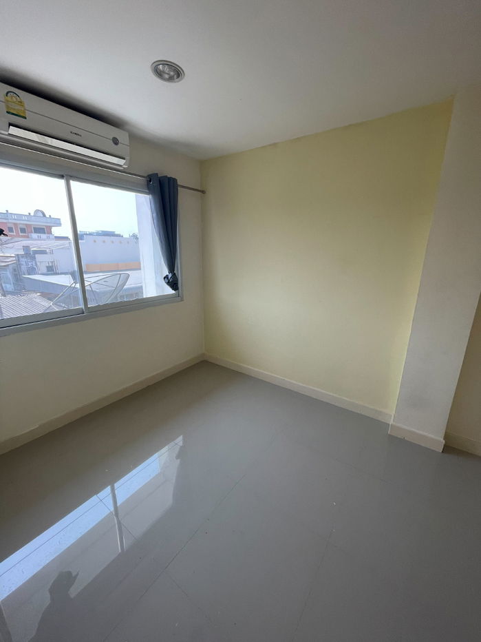 รูป ปล่อยเช่าบ้านด่วน!! เลี้ยงสัตว์ได้ตามใจชอบ🐶 ทาวเฮาส์ 3 ชั้น บ้านหลังมุม✨โครงการ ปรัชญา อิน ทาวน์ ลาดพร้าว 101 - รูปที่ 14/19