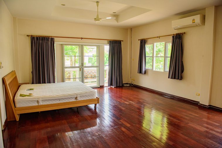 3-bed house for rent, 204 sqm, 90 sq wah, Perfect Place Ramkhamhaeng