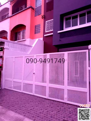 เช่าทาวน์โฮม เขตคันนายาว : เช่า ทาวเฮ้าส์ 3 ชั้น หมู่บ้านสุนิสา รามอินทรา กม.8 ซอยคู้บอน6 ใกล้รถไฟฟ้า 600 ม 