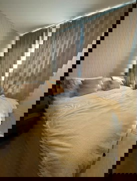 ห้องใหม่ ไม่เคยมีคนเช่า ว่าง1 เมย 69 แต่ดูได้ก่อน ให้เช่า แสนสิริ คอนโด เดอะ มูฟ บางหว้า คอนโดใหม่ ชั้น 2 ขนาด 25 ตรม.