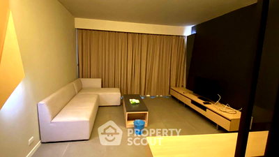 Condos for sale : 2-BR Condo at Circle S Sukumvit 12 near BTS Asok (ID 2276867)