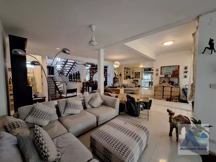 picture 🔼🔽 AccomA 📩 Home Office,Private Swimming Pool 4 BR House in Khlong Tan Nuea (10003301) - 12/20