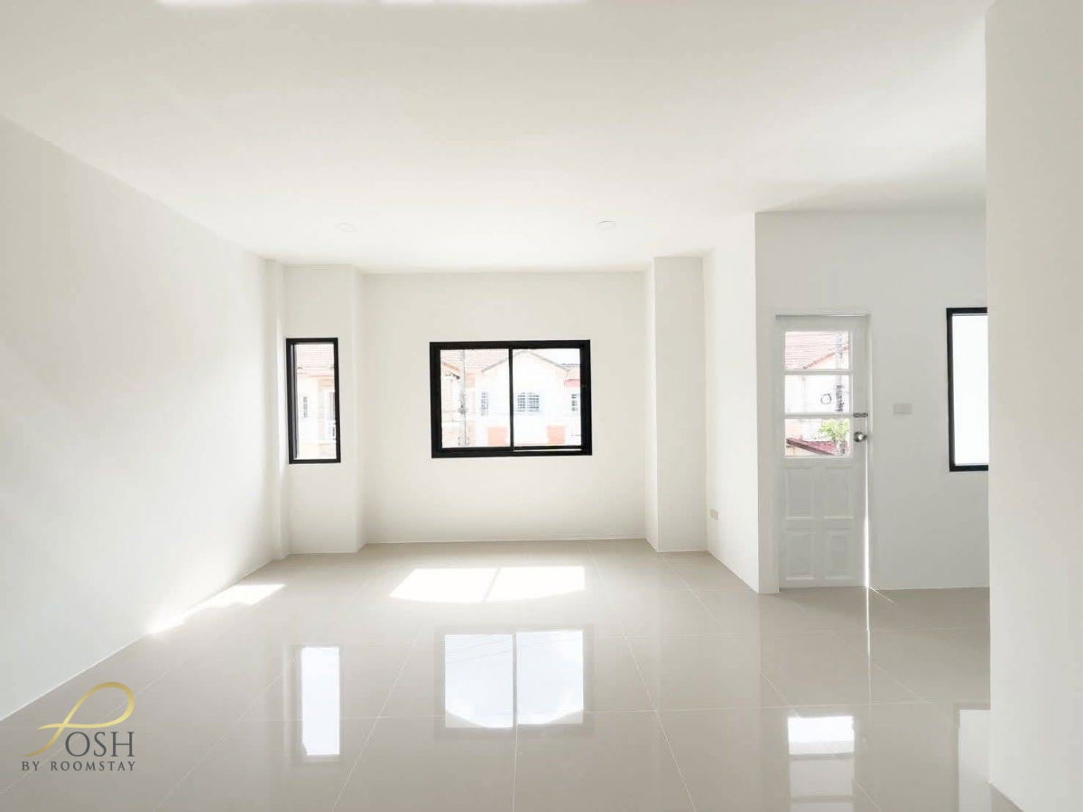 รูป ทาวน์เฮาส์ 2 ชั้น รีโนเวทใหม่ 4 ห้องนอน ทำเลฮิต ภูเก็ตวิลล่าดาวรุ่ง ใกล้สวนหลวง - รูปที่ 27/31