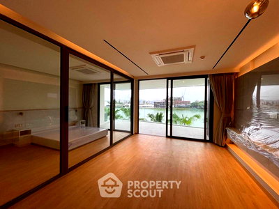 Condos for sale Muang Nonthaburi Nonthaburi : 2-BR Condo at The Aqua close to Laguna (ID 2603939)