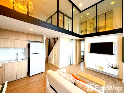 Condos for rent : . 1966996