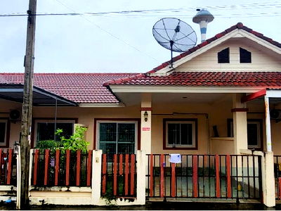 ทาวน์โฮม บ่อวิน : BP00970 ขายทาวน์เฮาส์ หมู่บ้าน บุญรักษาวิลล์ 2 ซอย เสาปั้นจั่น-ห้วยตาหมึก ถนน วัดพันเสด็จใน ตำบล บ่อวิน อำเภอ ศรีราชา จังหวัด ชลบุรี