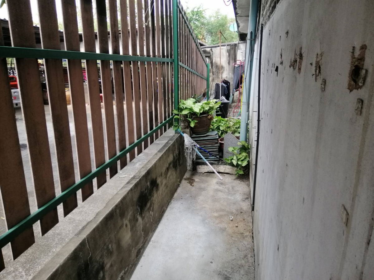 รูป ติดถนนใหญ่ ใกล้รถไฟฟ้า MRT คลองบางไผ่ 700 เมตร เช่าตึกแถว บางบัวทอง 2 คูหา ติด ถนนกาญจนาภิเษก - รูปที่ 25/29