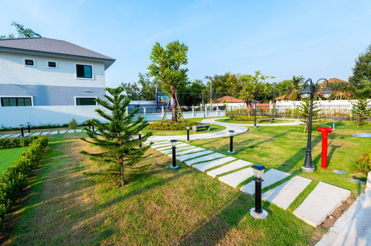 Project The Grand 9 Picture - 3/5